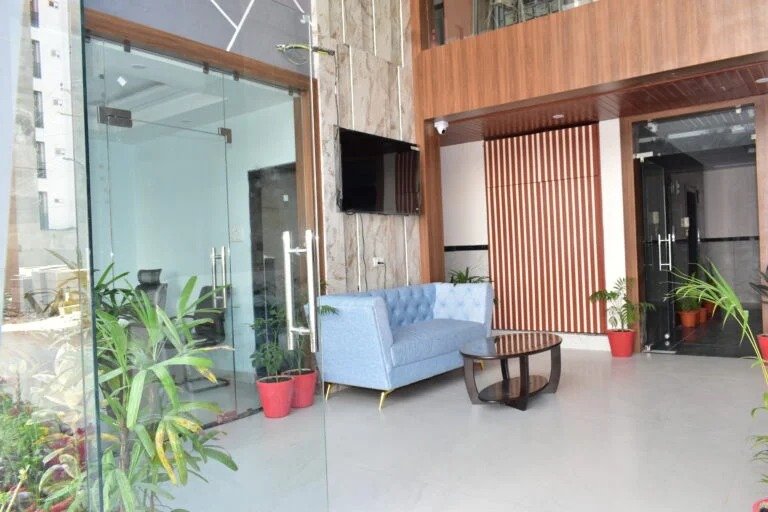 Reception at Sapphire Girls Hostel